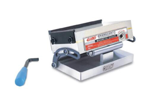 簡式細目正弦磁臺  SPS  5515